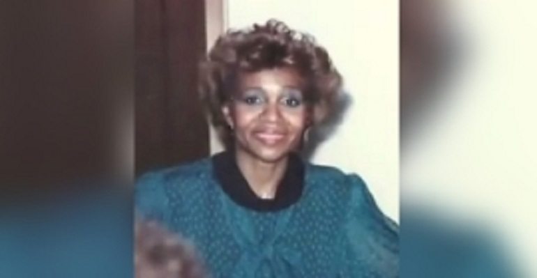 В 56 лет эта женщина решила кардинально изменить жизнь. Только взгляни, чего она добилась!