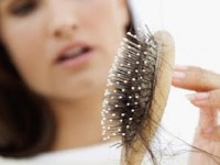 Выпадение волос у женщин: причины в гормонах (гормональный листопад волос)