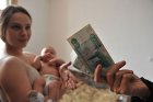 Семья из Калининграда сдала в московский детдом семерых детей, когда им отказали в повышенных выплатах